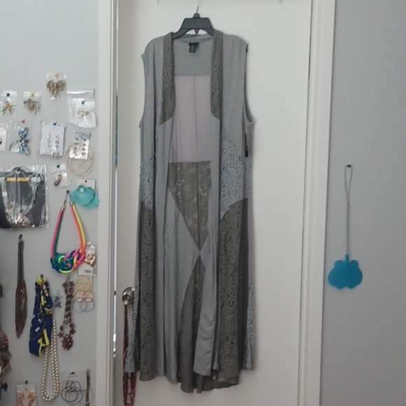 Long open Duster - Picture 1 of 3